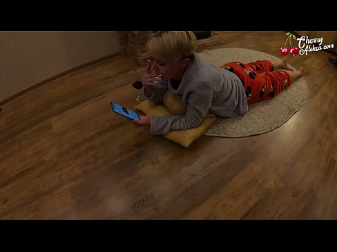 ❤️ Loura tola chupando unha enorme polla chupando e rebotando nela - Sexo anal ❤️❌ Porno a nós gl.pornolymp.ru ️❤