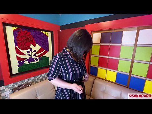 ❤️ A bonita xaponesa de grandes tetas masturbase con xoguetes sexuais e ten un orgasmo. Ela fala nunha entrevista da súa puta experiencia. Tetas enormes e coño peludo xemendo forte. Osakaporn ❤️❌ Porno a nós gl.pornolymp.ru ️❤