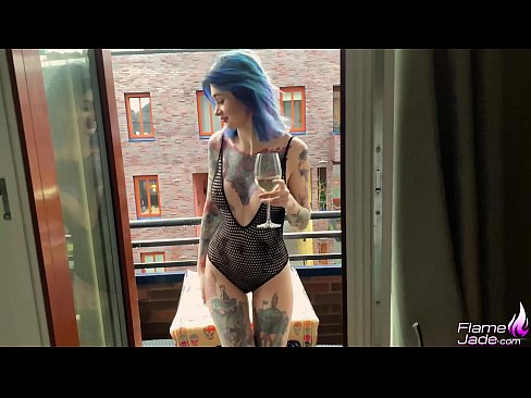 ❤️ Tremenda nena chupando dun trago e fodendo apaixonadamente baixo o ceo aberto ❤️❌ Porno a nós gl.pornolymp.ru ️❤